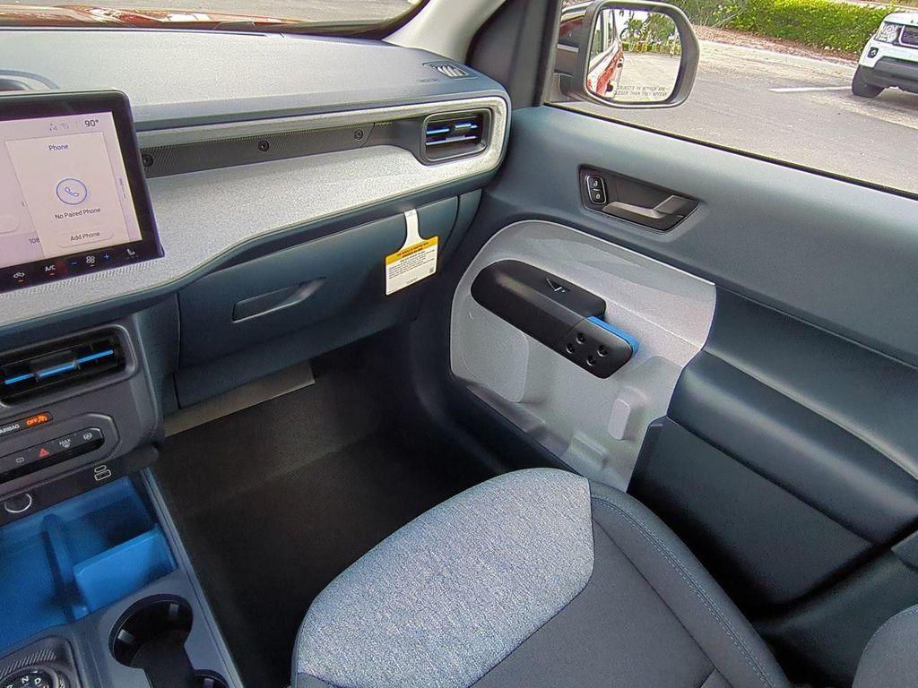 new 2025 Ford Maverick car, priced at $34,646