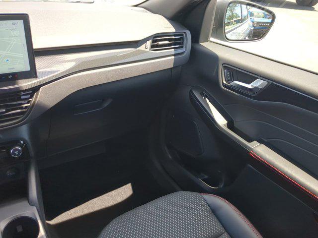 new 2025 Ford Escape car, priced at $31,975