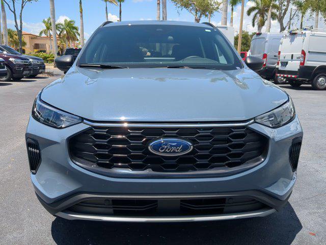 new 2025 Ford Escape car, priced at $31,975