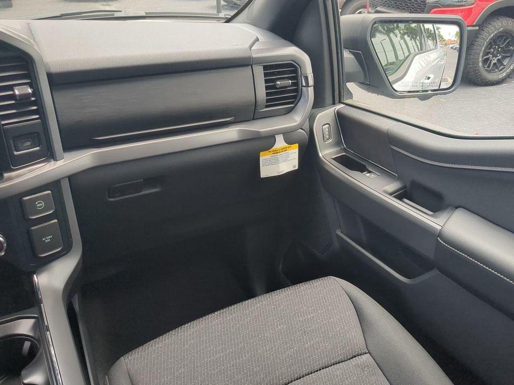 new 2025 Ford F-150 car, priced at $60,176