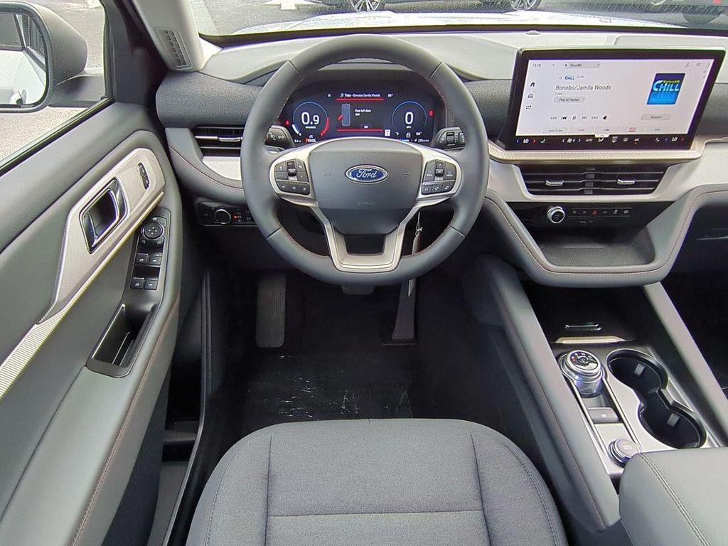new 2025 Ford Explorer car, priced at $38,715