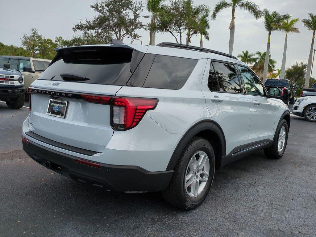 new 2025 Ford Explorer car, priced at $38,715