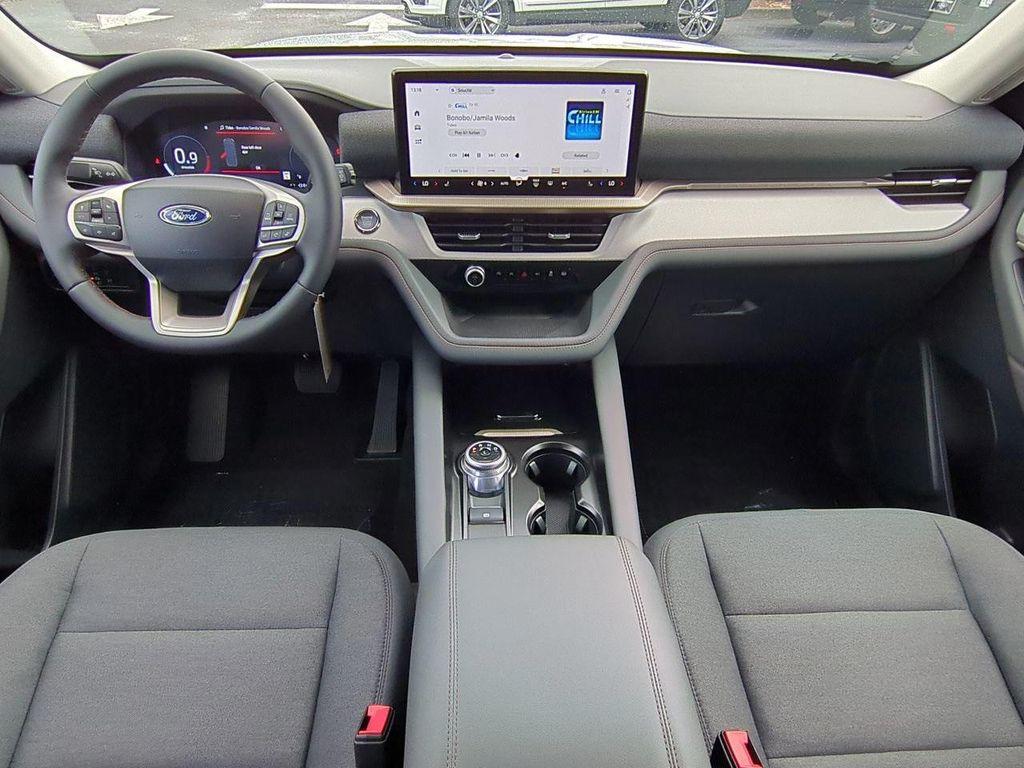new 2025 Ford Explorer car, priced at $38,715