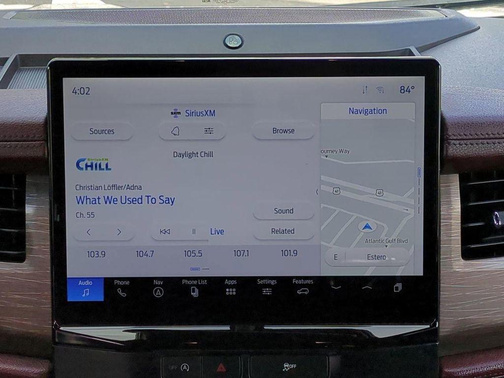used 2024 Ford Expedition car, priced at $50,991