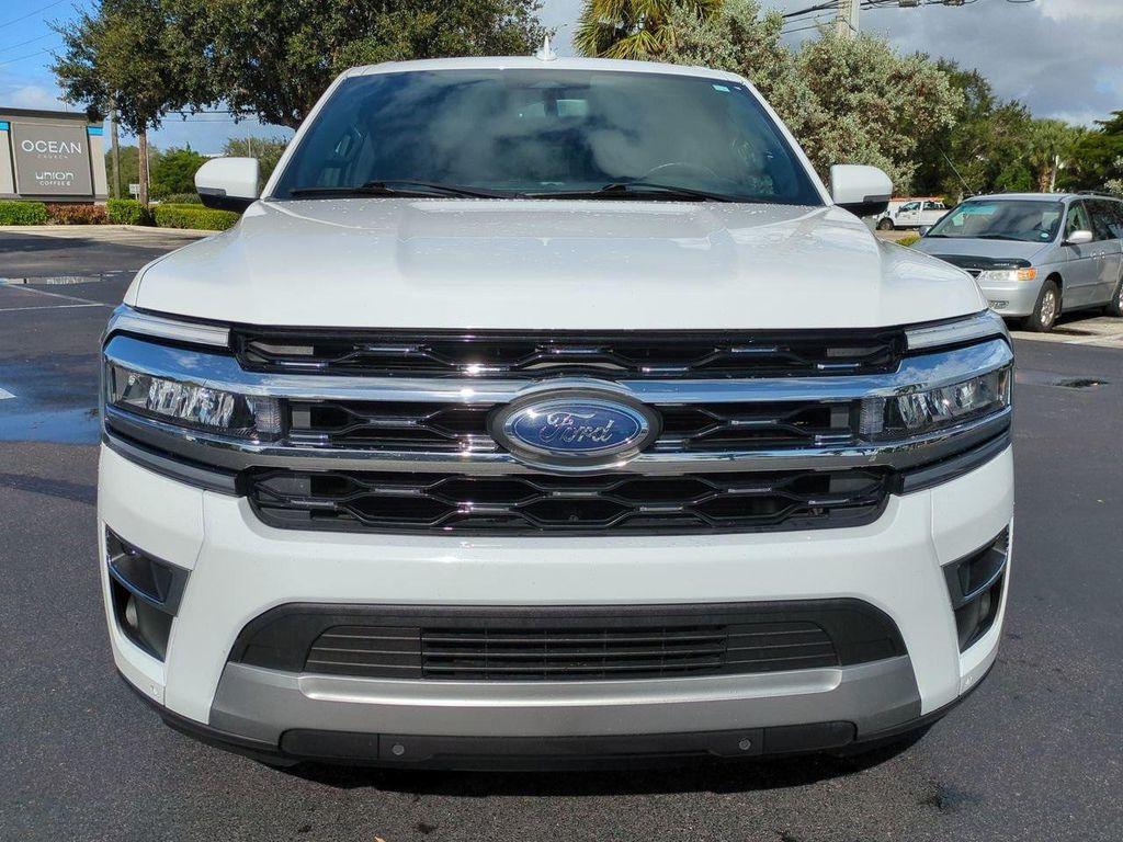 used 2024 Ford Expedition car, priced at $50,991