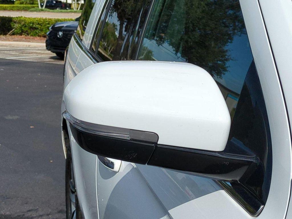 used 2024 Ford Expedition car, priced at $50,991