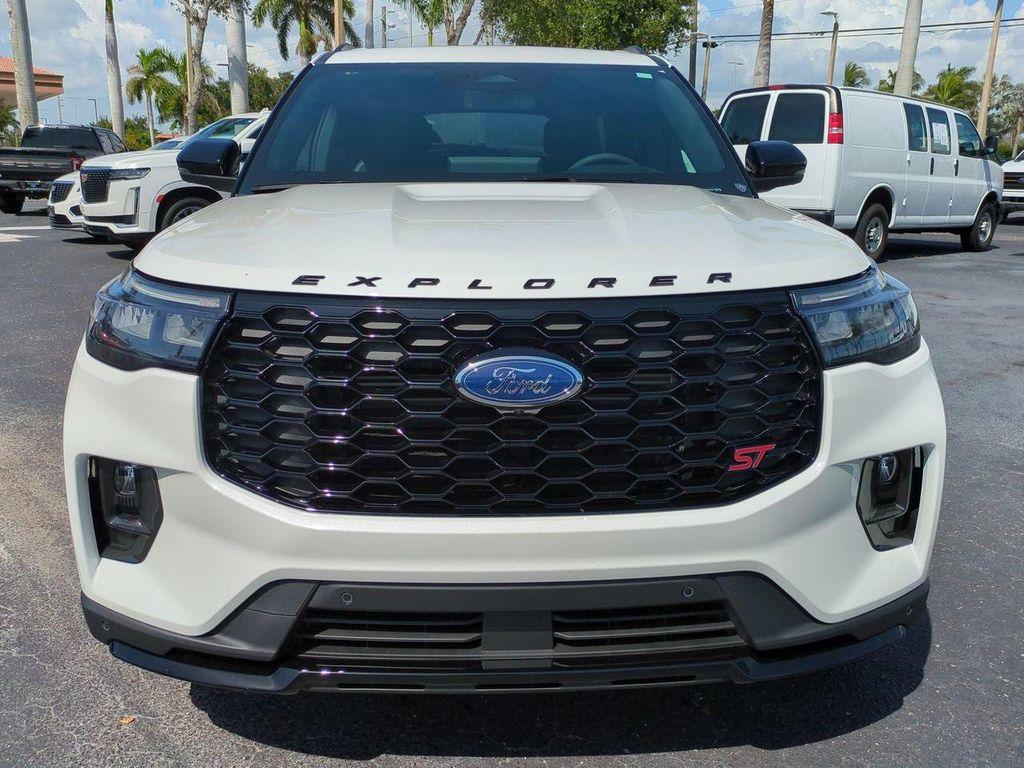 new 2025 Ford Explorer car, priced at $60,755