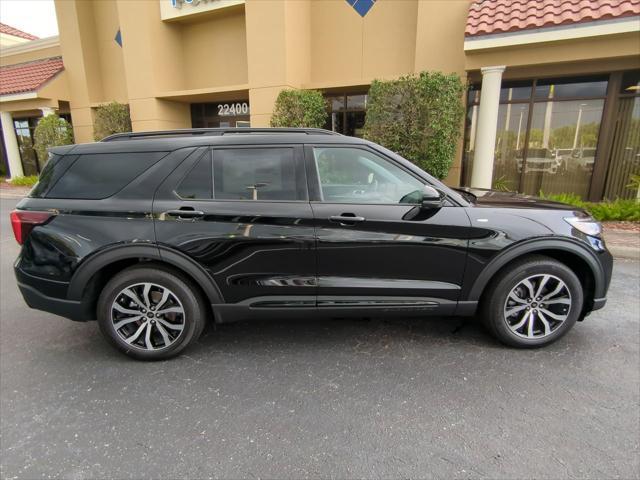 new 2025 Ford Explorer car, priced at $48,550