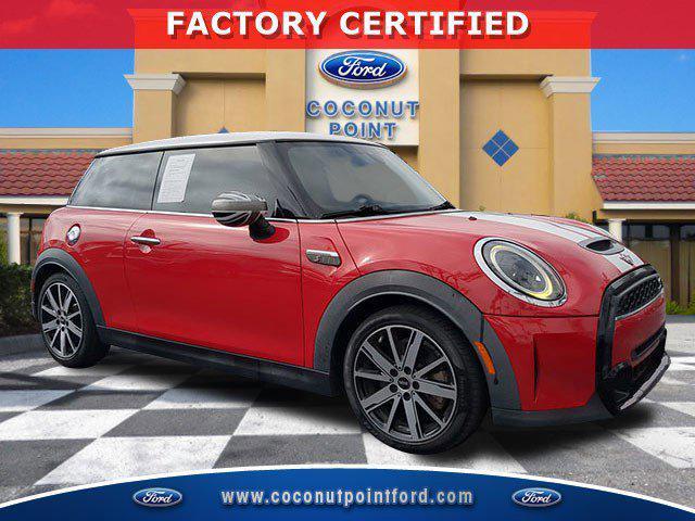 used 2022 MINI Hardtop car, priced at $18,999