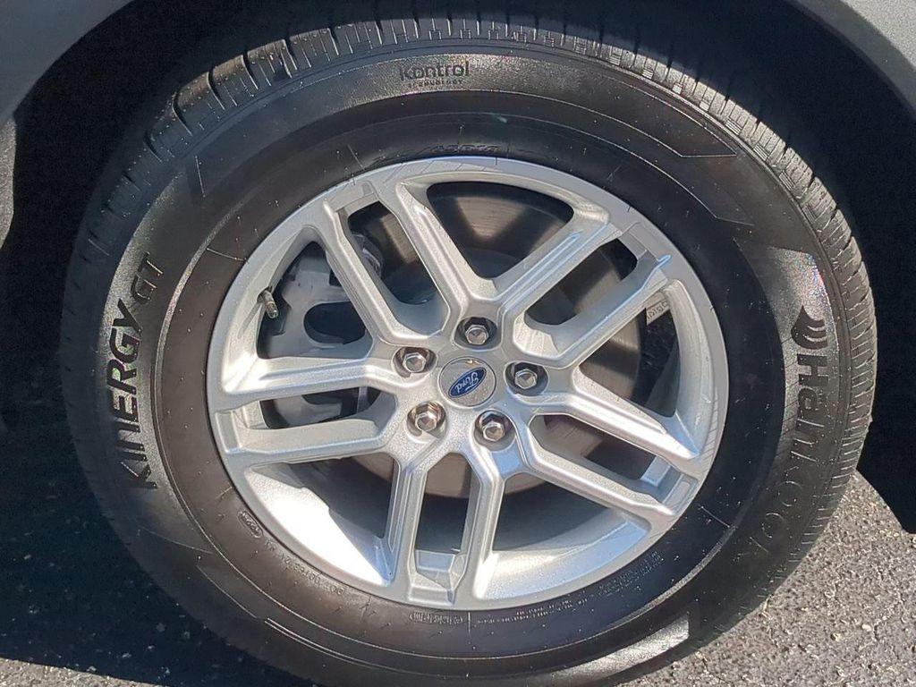 new 2026 Ford Explorer car, priced at $40,434