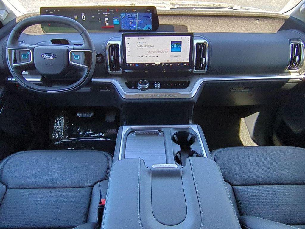 new 2025 Ford Expedition car, priced at $80,250