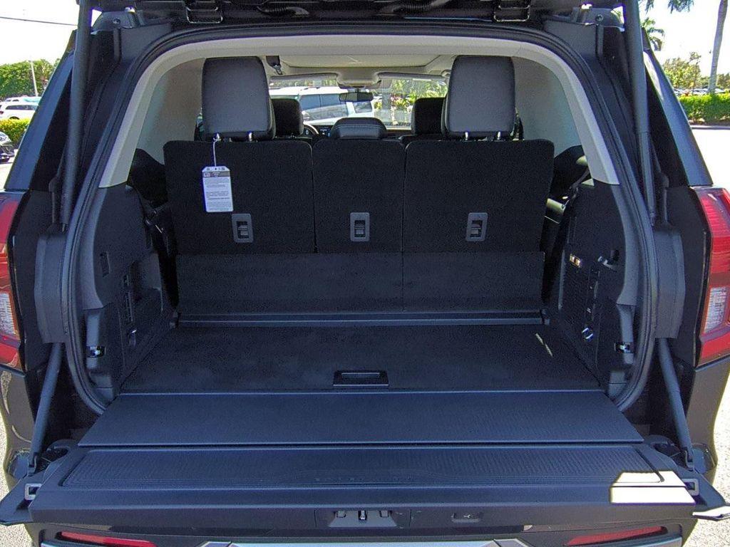 new 2025 Ford Expedition car, priced at $80,250