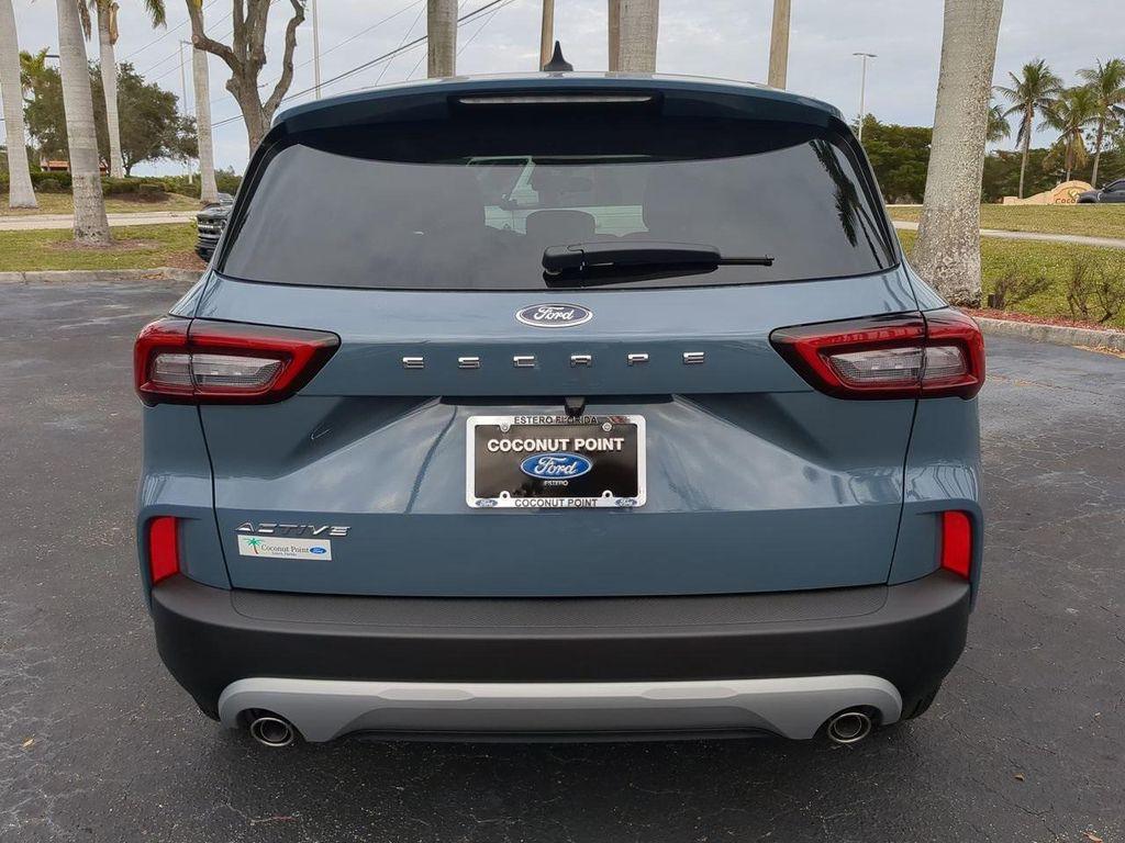 new 2025 Ford Escape car, priced at $25,869
