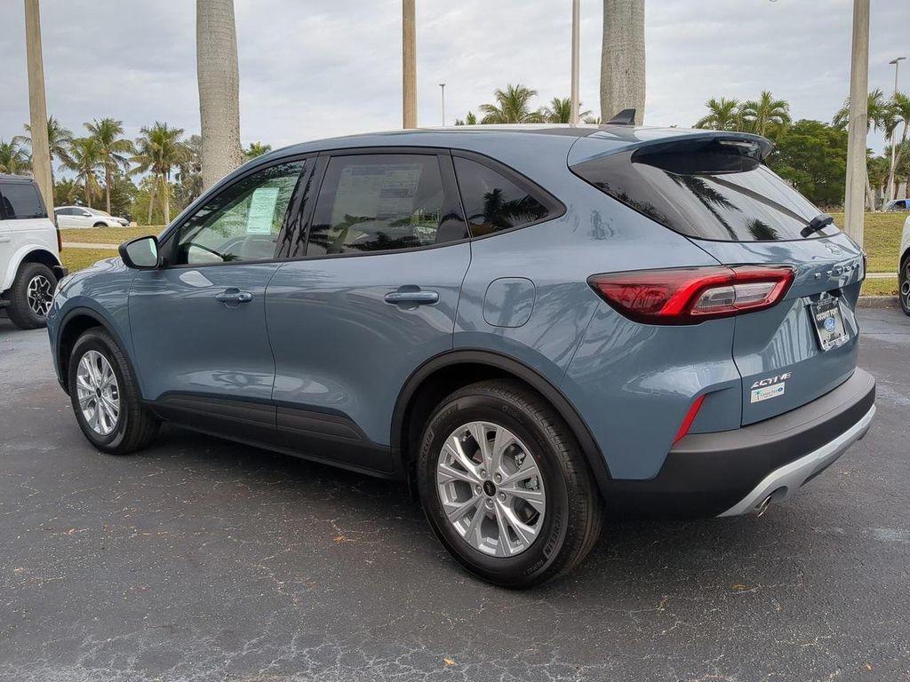 new 2025 Ford Escape car, priced at $25,869