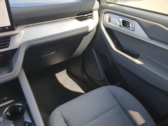 new 2025 Ford Explorer car, priced at $39,314