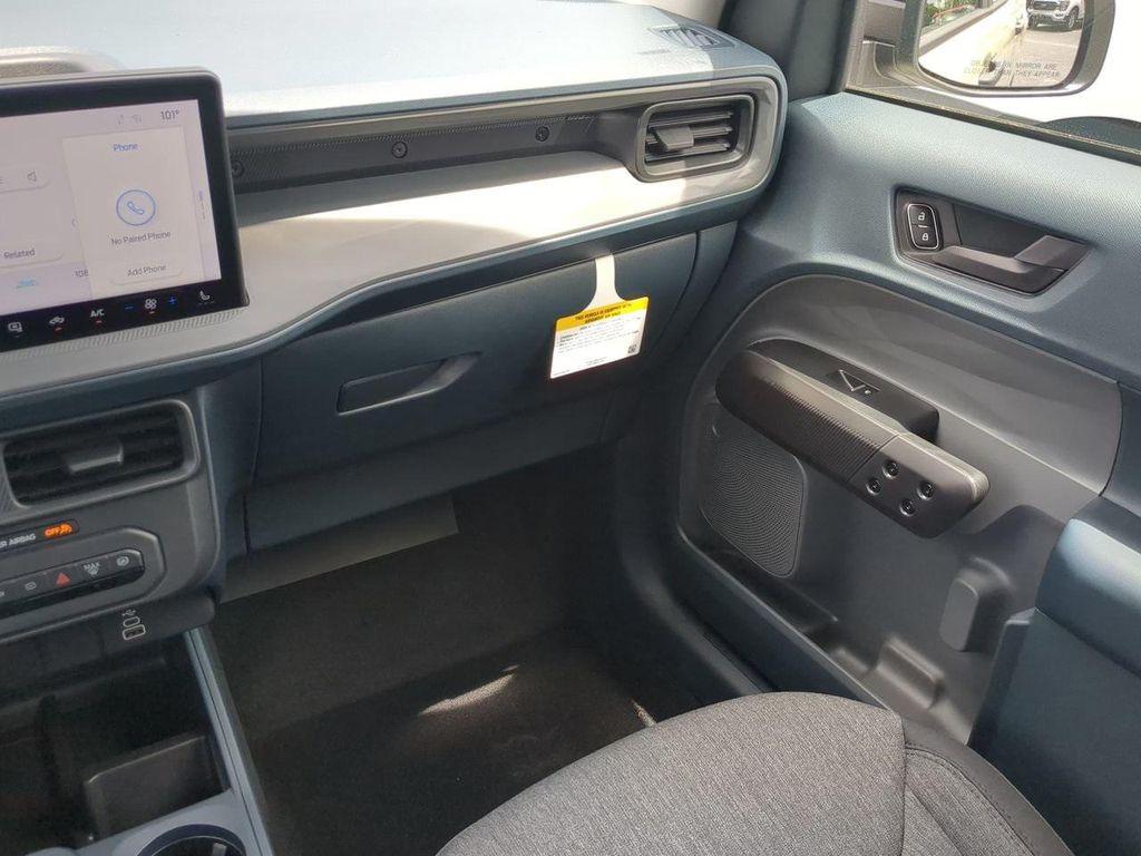 new 2025 Ford Maverick car, priced at $35,040