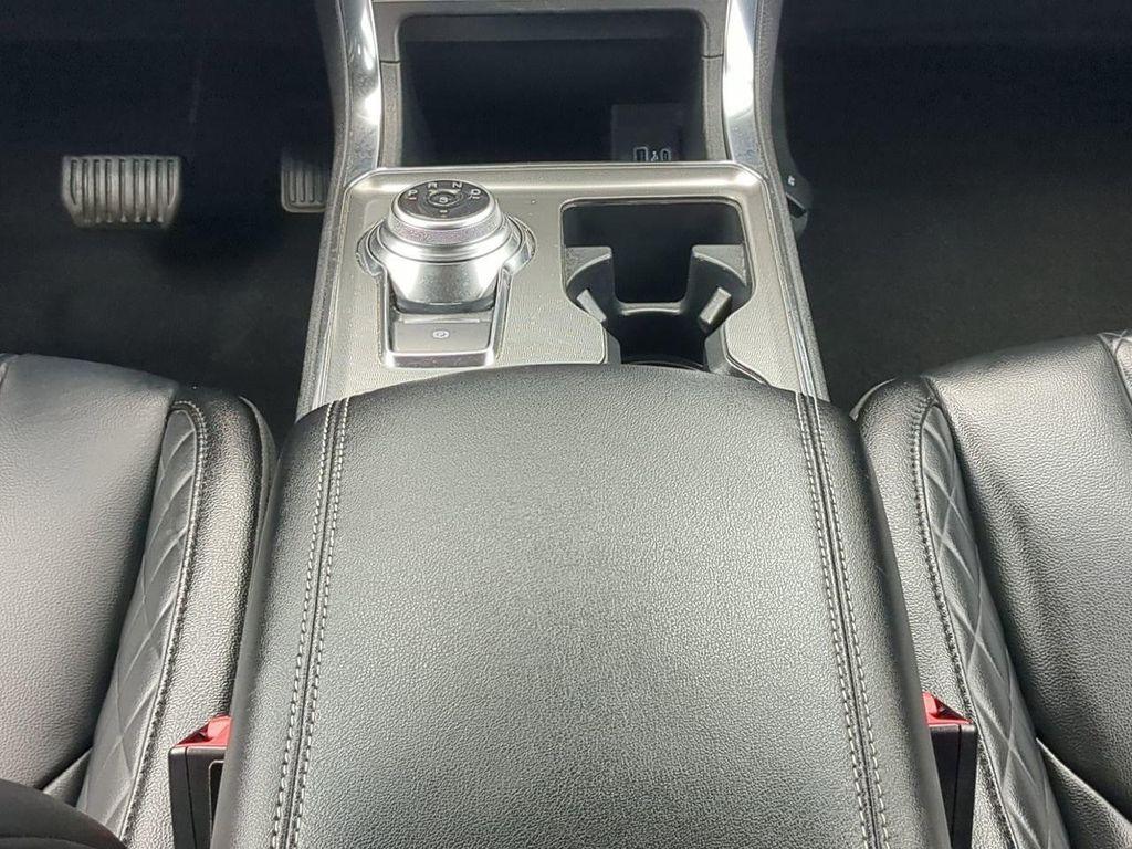 used 2024 Ford Edge car, priced at $28,000