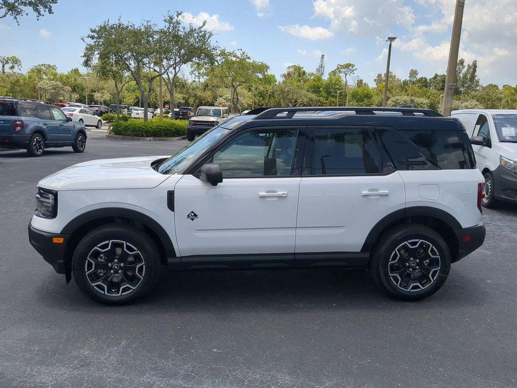 new 2025 Ford Bronco Sport car, priced at $38,153