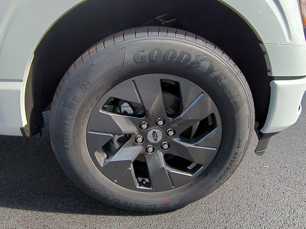 new 2025 Ford F-150 car, priced at $45,707