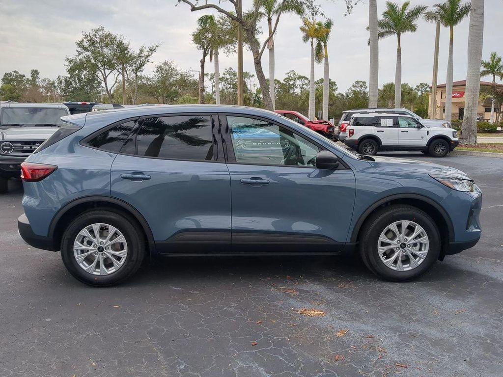 new 2025 Ford Escape car, priced at $26,804