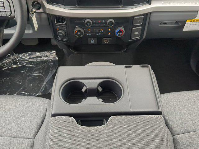 new 2025 Ford F-250 car, priced at $71,125