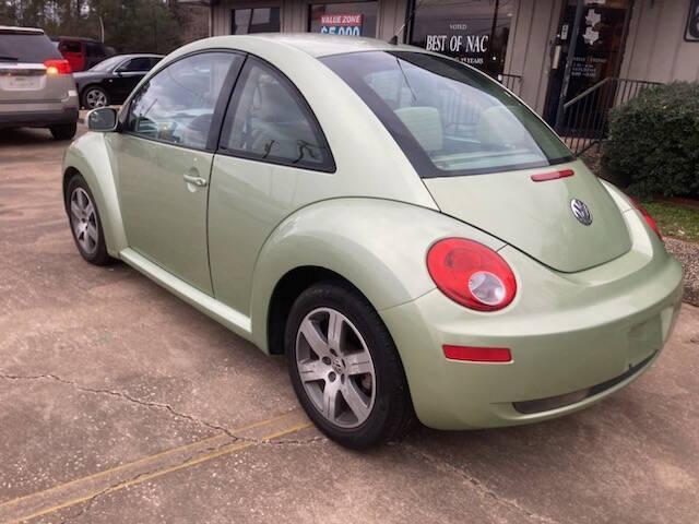 used 2006 Volkswagen New Beetle car, priced at $5,495