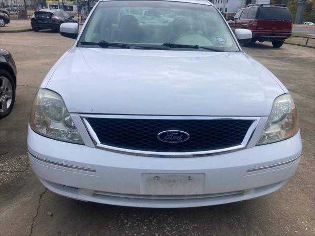 used 2005 Ford Five Hundred car, priced at $5,495