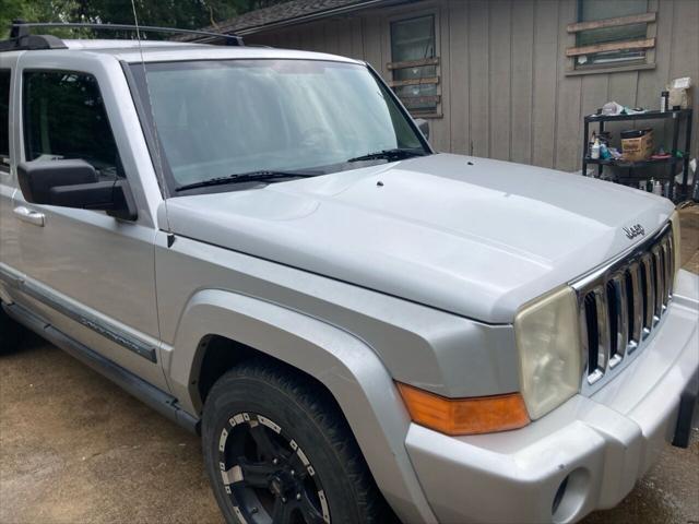 used 2007 Jeep Commander car, priced at $6,995