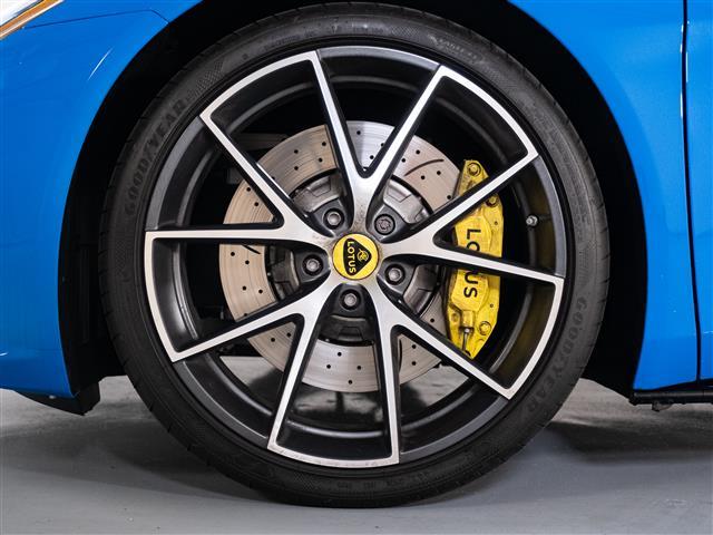 new 2024 Lotus Emira car