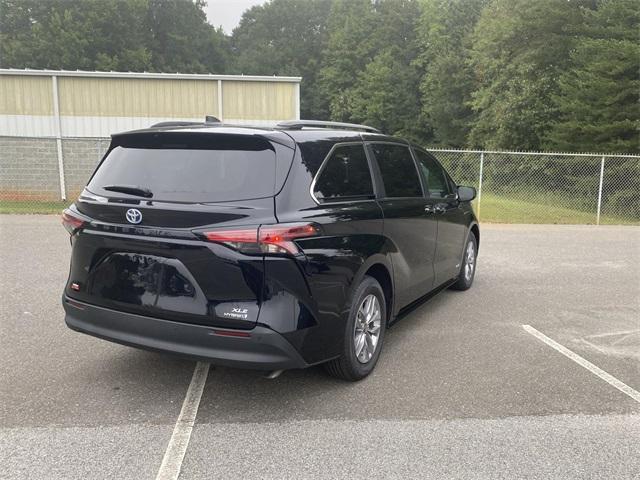 used 2021 Toyota Sienna car, priced at $37,503