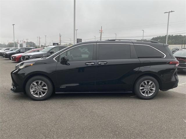 used 2021 Toyota Sienna car, priced at $37,503