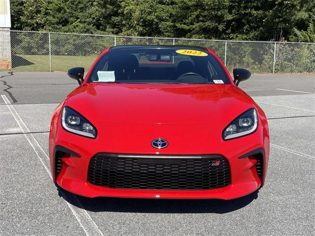 used 2022 Toyota GR86 car, priced at $28,950