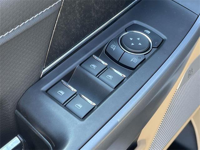 used 2021 Ford F-150 car, priced at $31,143