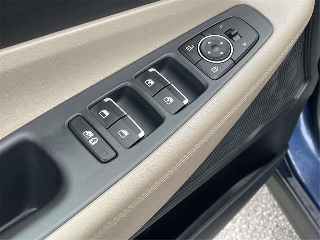 used 2023 Hyundai Santa Fe car, priced at $19,994