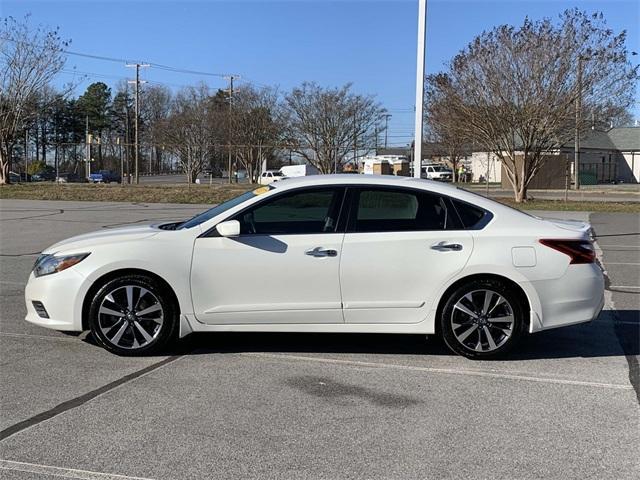 used 2017 Nissan Altima car, priced at $12,994