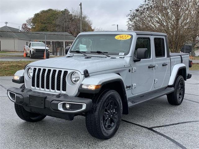 used 2022 Jeep Gladiator car, priced at $31,394