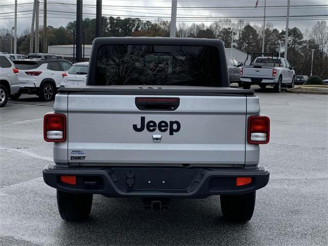 used 2022 Jeep Gladiator car, priced at $31,394