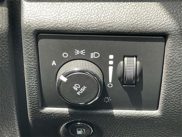 used 2020 Jeep Grand Cherokee car, priced at $22,889