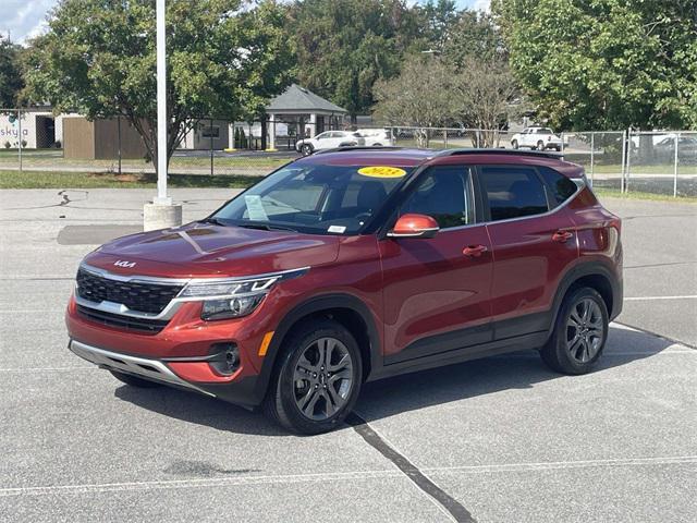 used 2023 Kia Seltos car, priced at $19,997