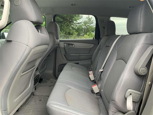 used 2014 Chevrolet Traverse car, priced at $13,500