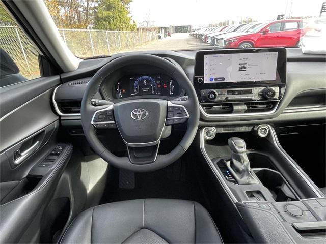 used 2024 Toyota Grand Highlander car, priced at $42,714