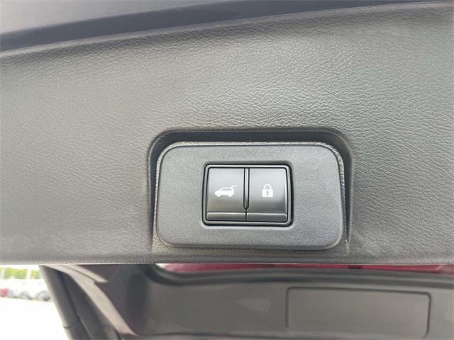 used 2022 Nissan Rogue car, priced at $22,899