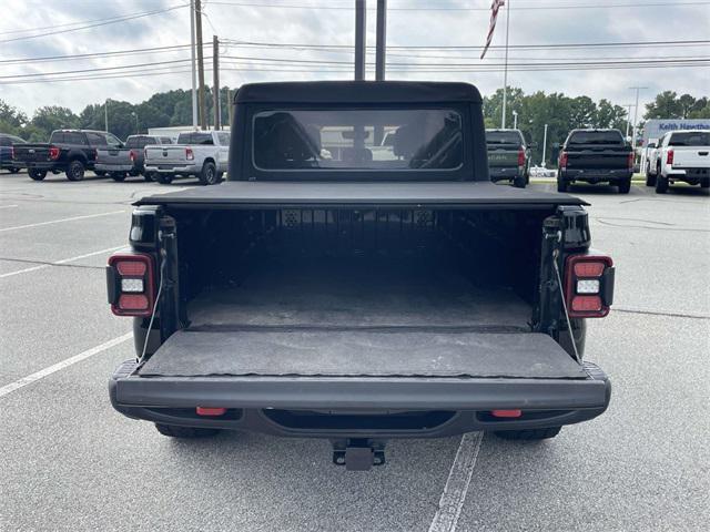 used 2021 Jeep Gladiator car, priced at $31,554