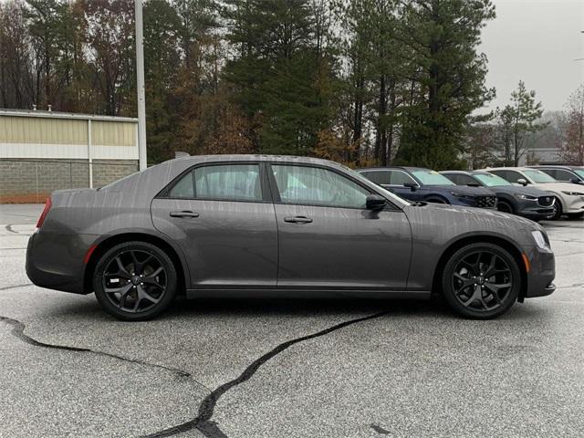 used 2021 Chrysler 300 car, priced at $21,992