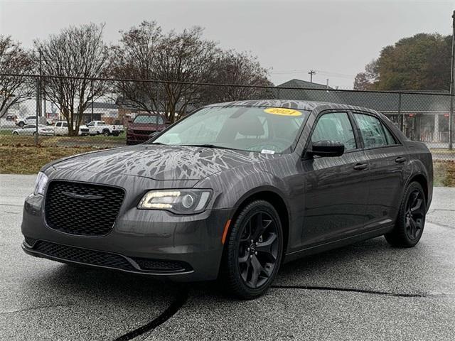 used 2021 Chrysler 300 car, priced at $21,992