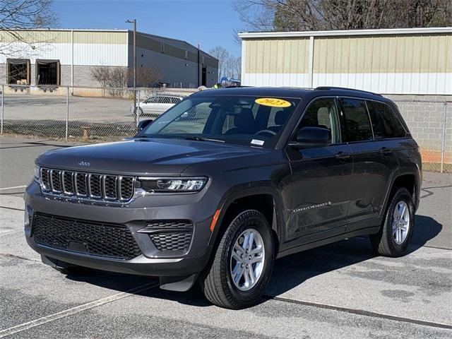 used 2023 Jeep Grand Cherokee car, priced at $30,955