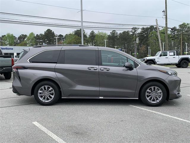 used 2024 Toyota Sienna car, priced at $45,914