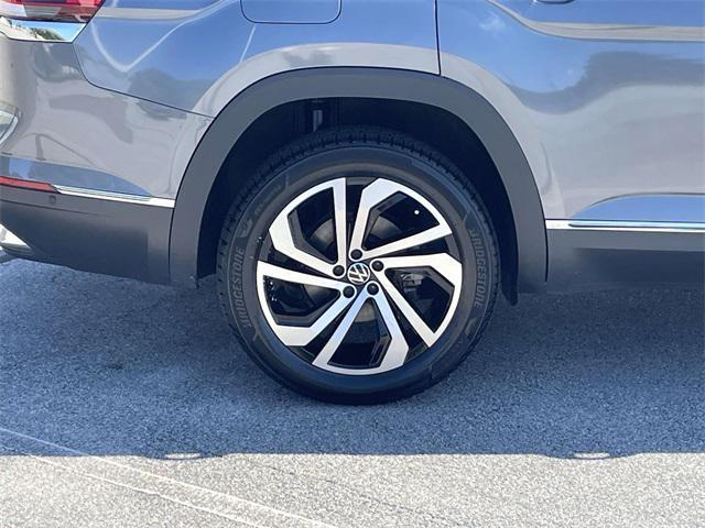 used 2021 Volkswagen Atlas car, priced at $25,684