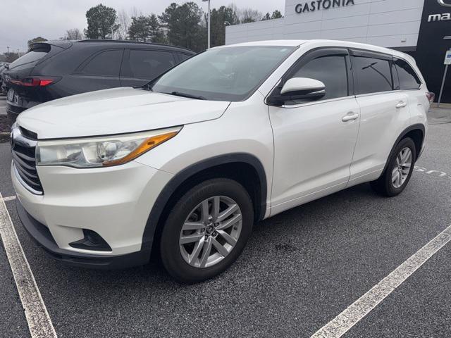 used 2016 Toyota Highlander car, priced at $12,994