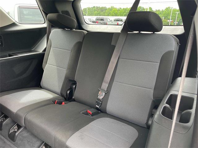 used 2021 Chevrolet Traverse car, priced at $27,728